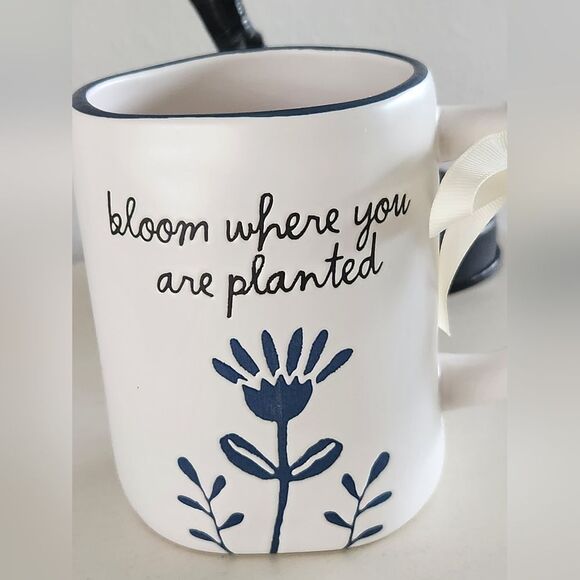 Rae Dunn Ceramic Mug NWT - Picture 3 of 6